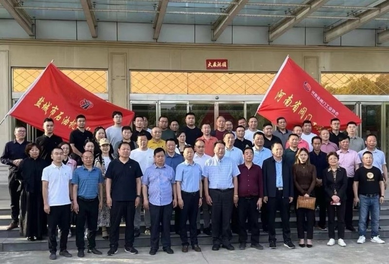 河南省阀门工业协会与盐城市石油机械行业协会莅临河南开阀考察合作